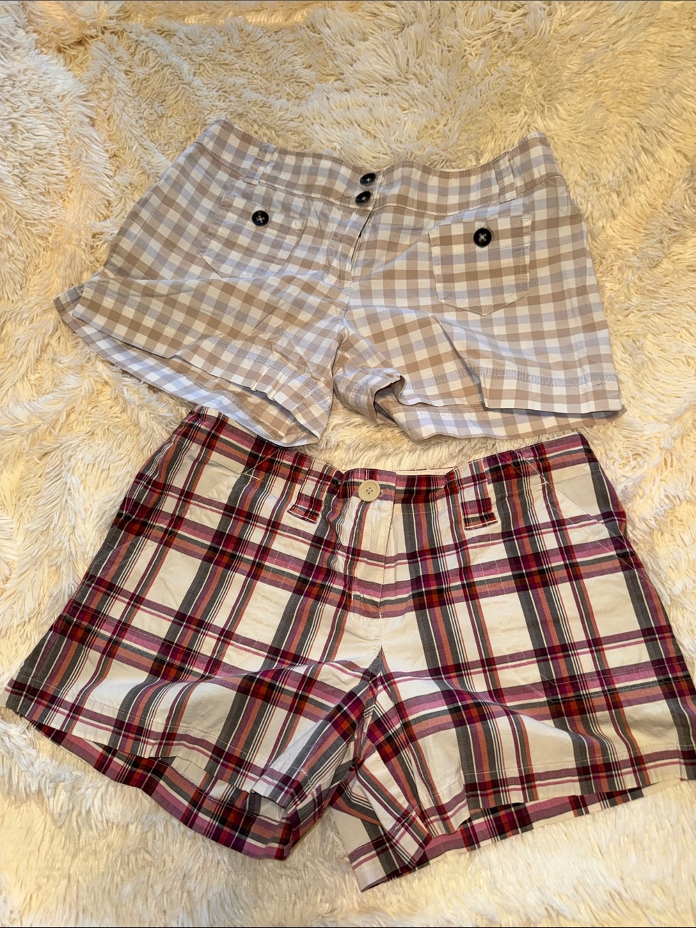 New York & Company Plaid Mixed-Check Women’s Shorts in Beige and Red